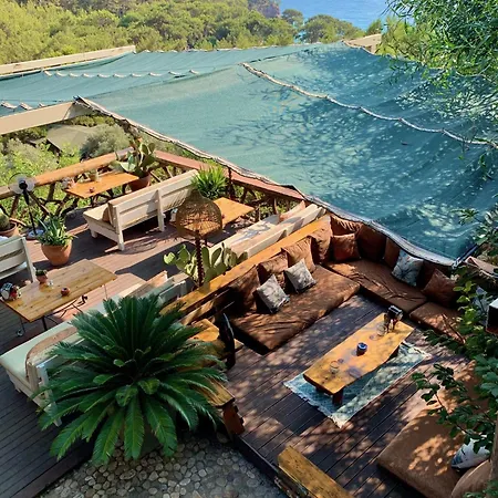 Prázdninový areál Turan Hill Lounge Faralya