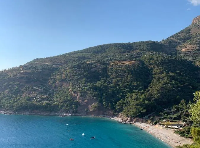 Turan Hill Lounge 4*