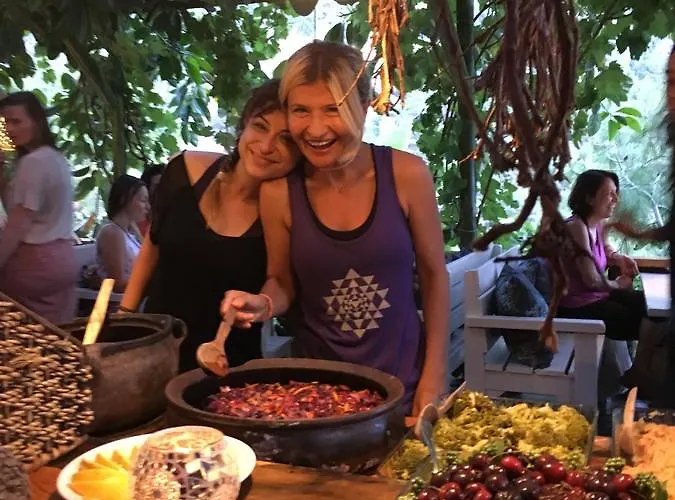 Prázdninový areál Turan Hill Lounge Faralya