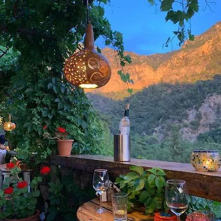 Turan Hill Lounge Feriepark Faralya