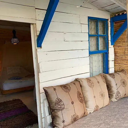 Turan Hill Lounge Фаралия