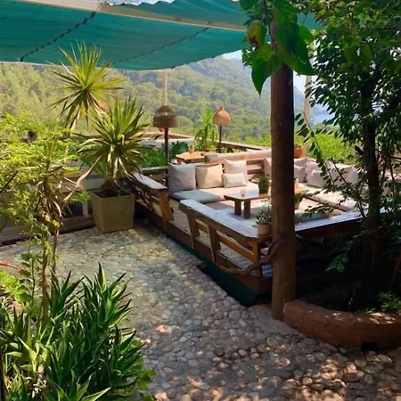 Turan Hill Lounge Faralya