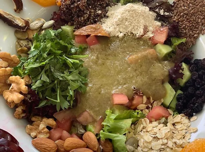 Turan Hill Lounge ファラリア