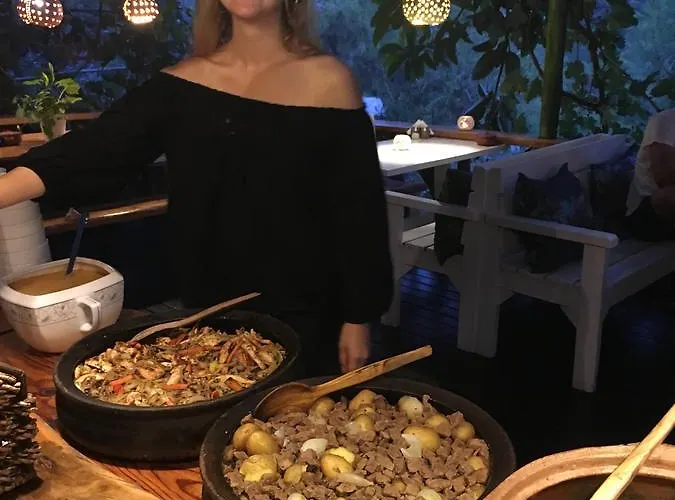 Turan Hill Lounge Üdülőpark Faralya